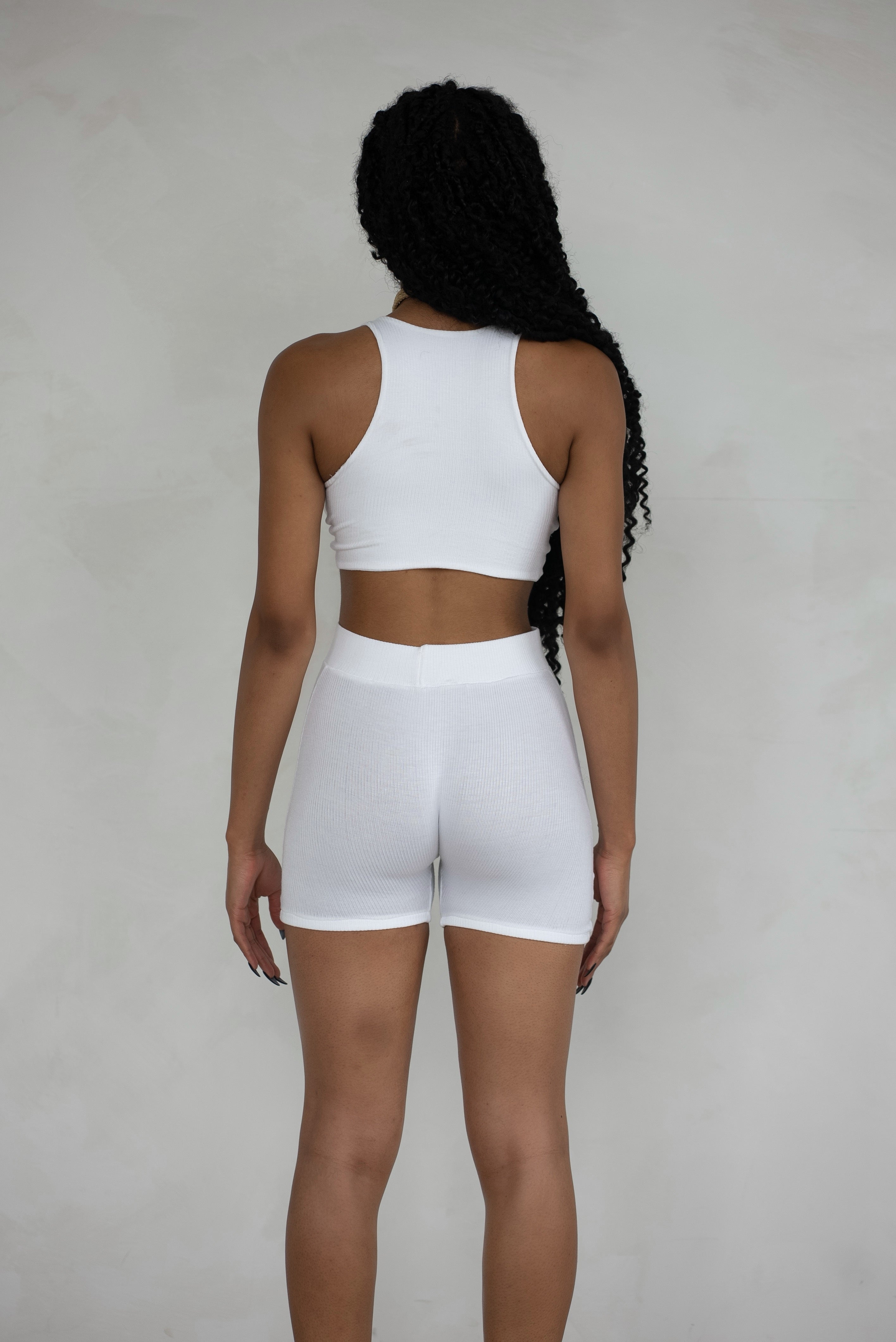 IANTHE 01| SEAMLESS TWIST FRONT BRALETTE